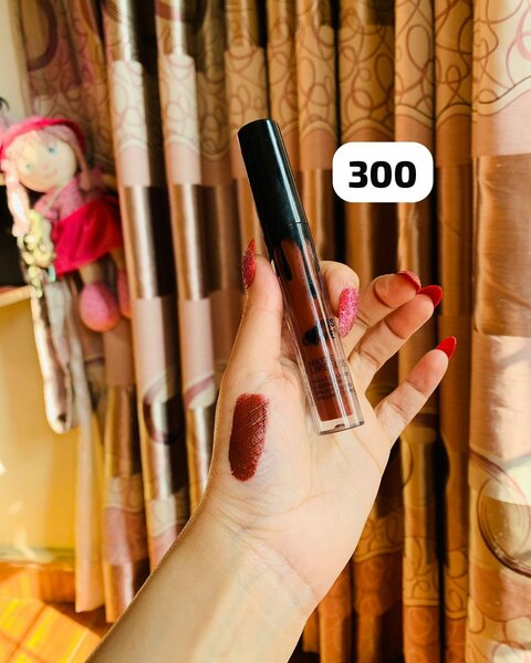 Lipstick for lips