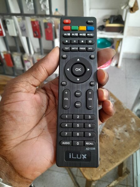 Télécommande universelle iLux