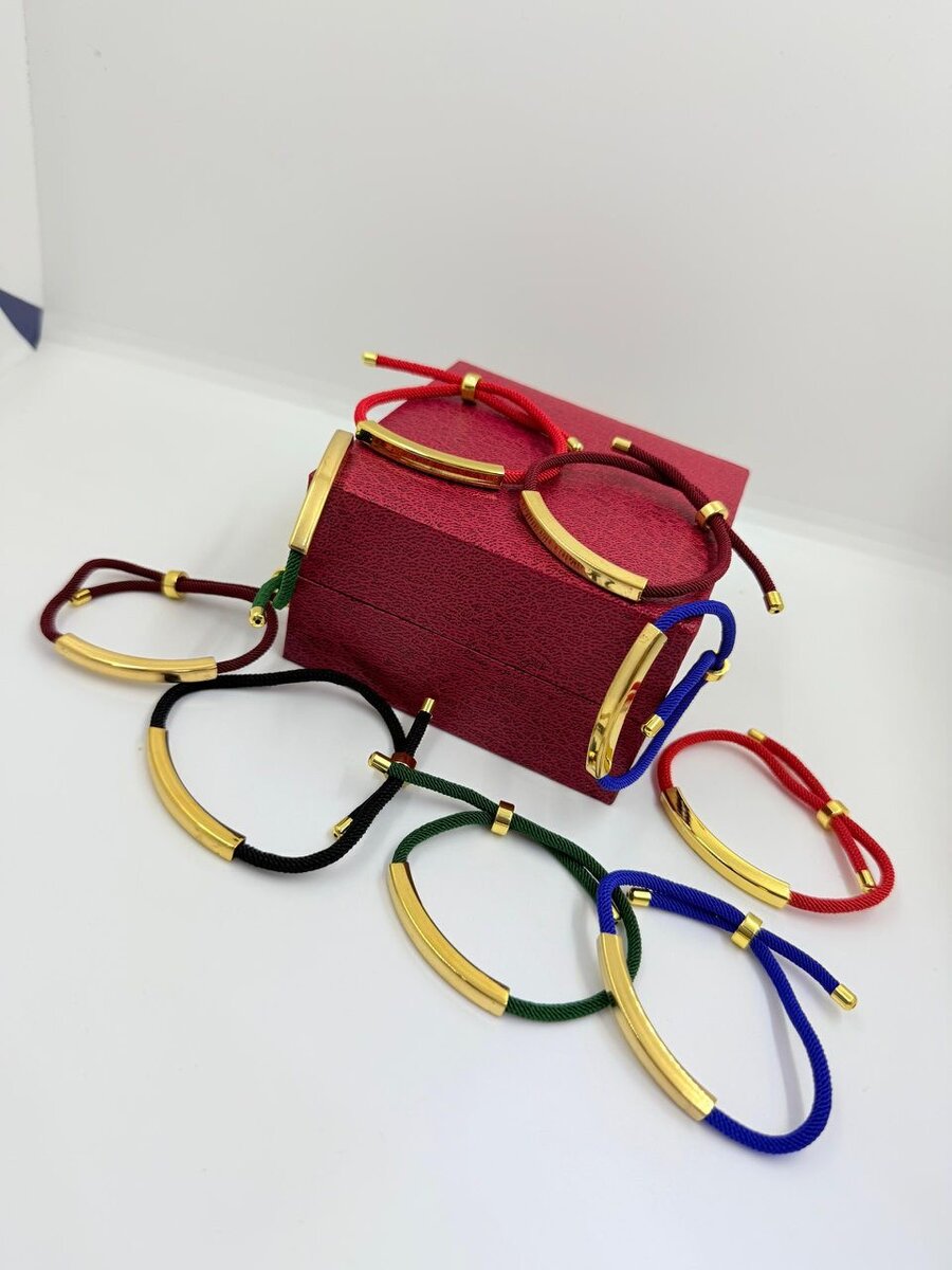 Bracelet en corde dorée