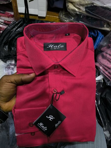 Chemise élégante rouge homme