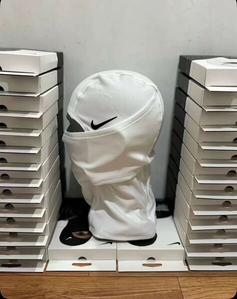 Nike Pro Therma-FIT Balaclava