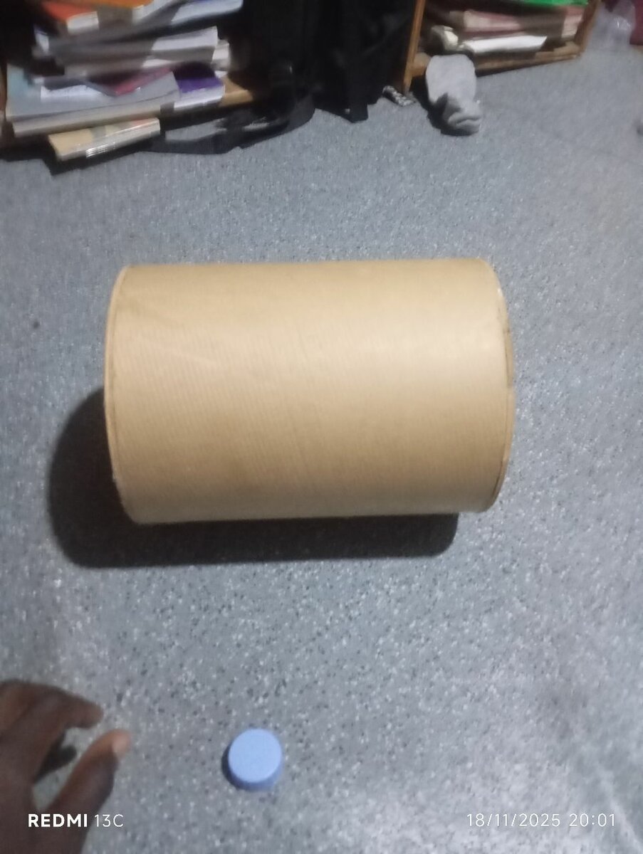 Caisse en bois cylindrique