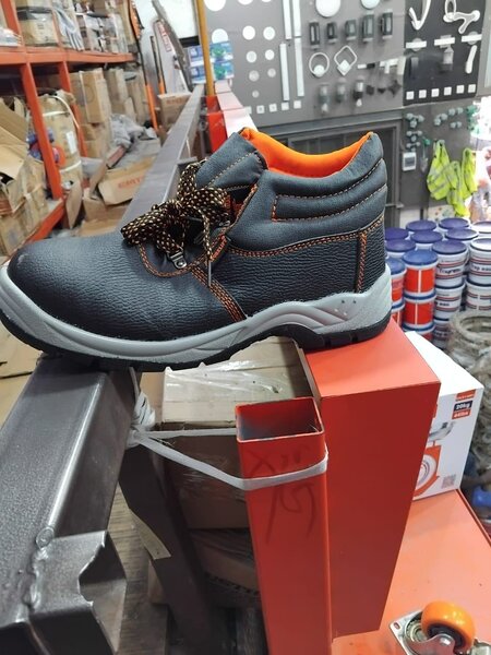 Chaussures de sécurité antidérapantes