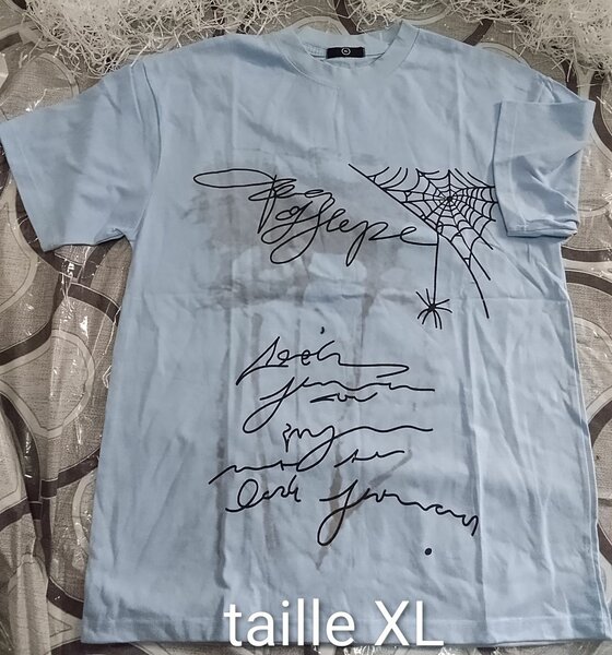 T-shirts en coton différentes tailles