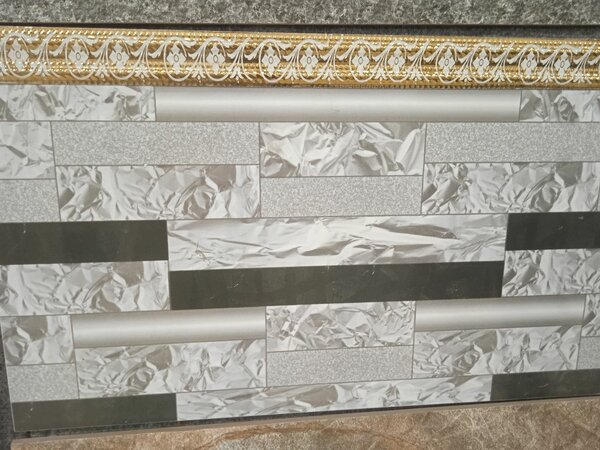 China 12/24 tile front