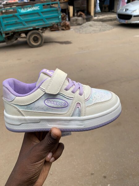 Chaussures Enfant Sneakers