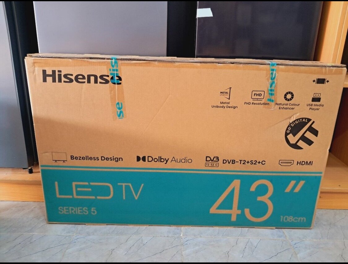 Hisense 43 inches digital Satellite