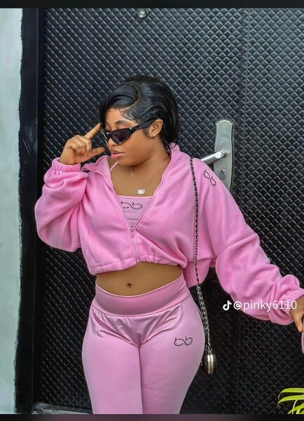 Ensemble de survêtement rose