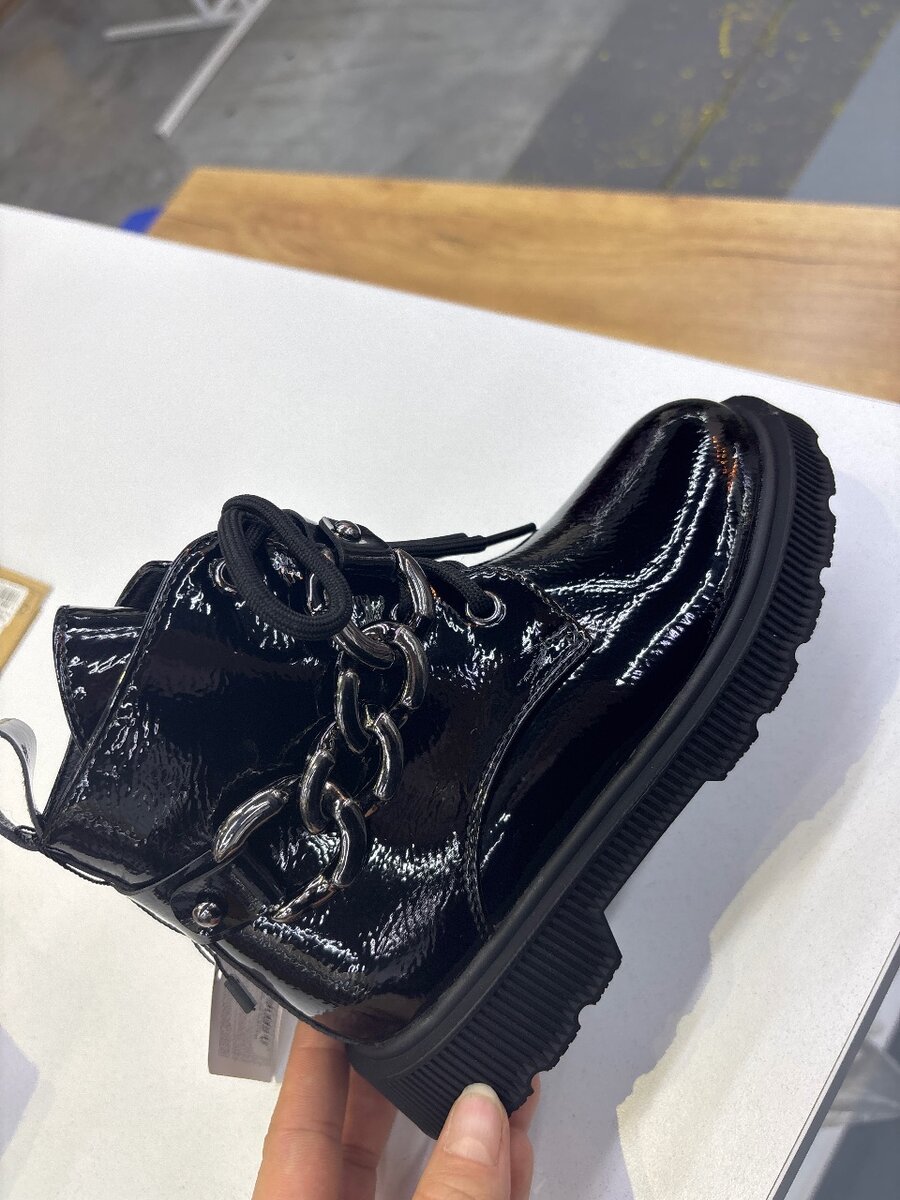 Лакированные стильные