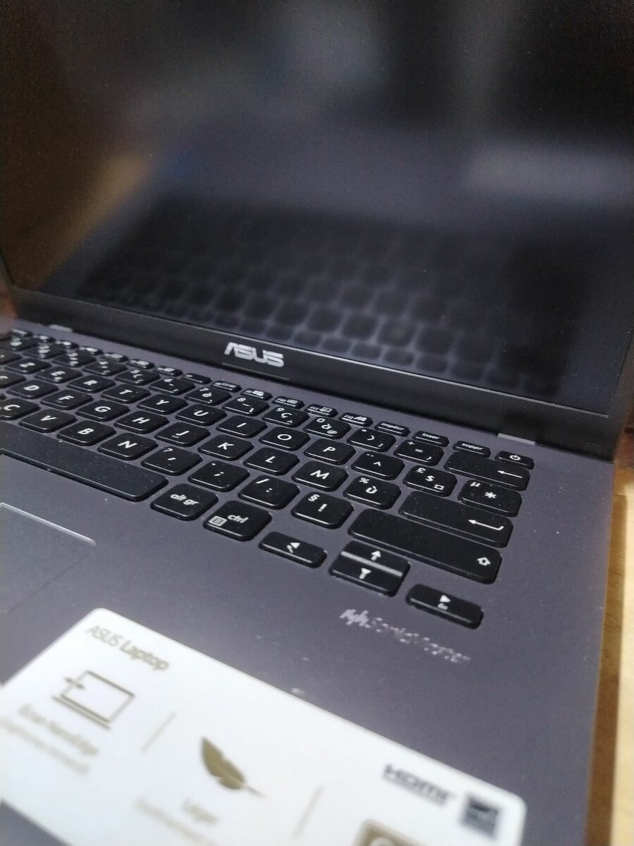 ASUS VIVOBOOK 1TO SAC ET SOURI