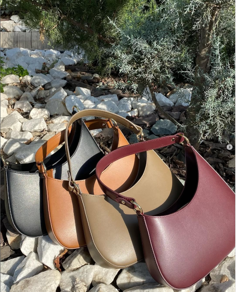 сумки разных цветов