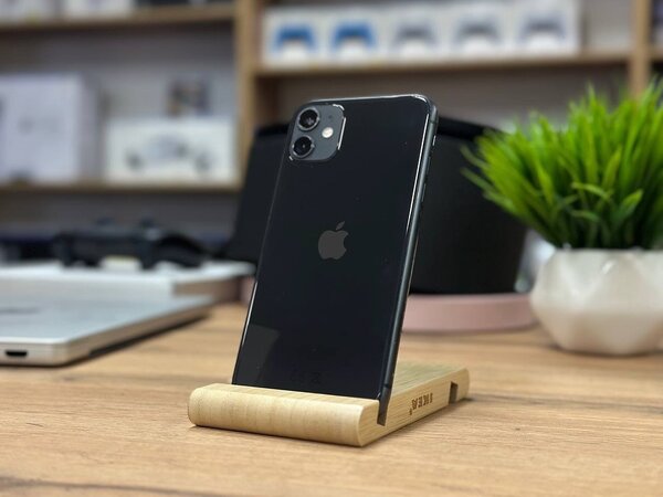 IPHONE 11 64GB - GOOD BATTERY HEALTH