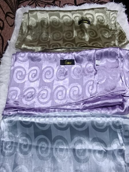 Écharpe en soie de luxe