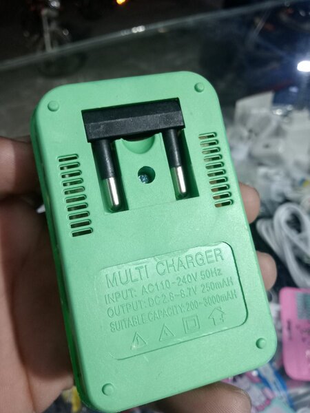 Universal charger