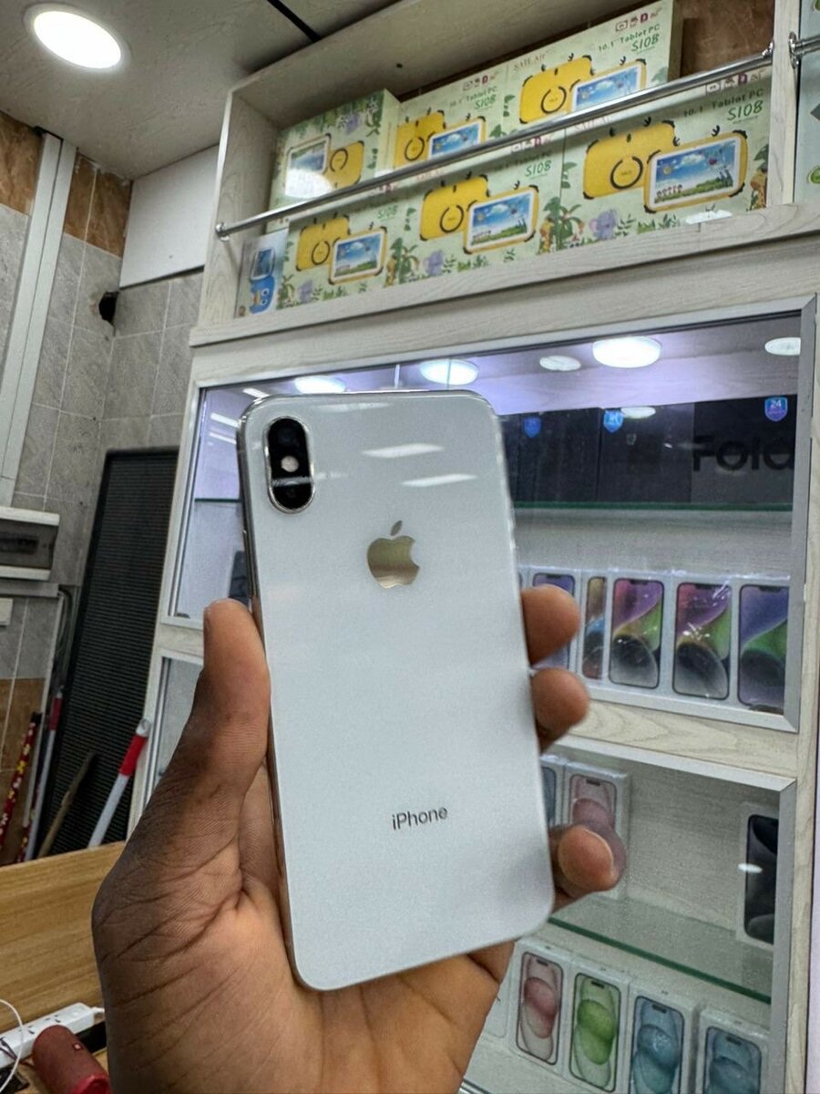 iPhone X 64giga casineuf sans Face ID