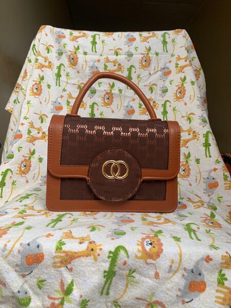 Sac à main chic en cuir PU