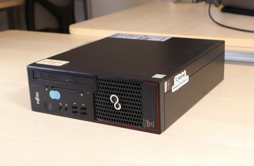 Unité centrale Fujitsu core i3