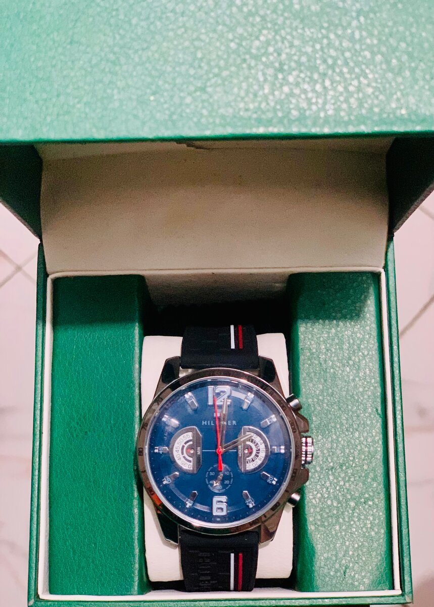 Montre élégante pour homme