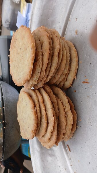 Gâteaux aux coco et croquettes
