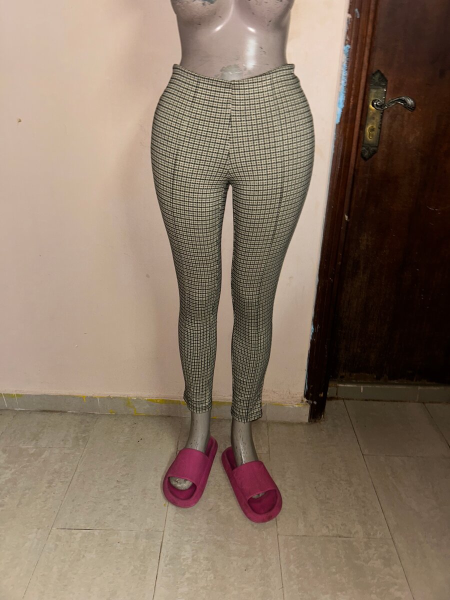 Legging stretch à carreaux