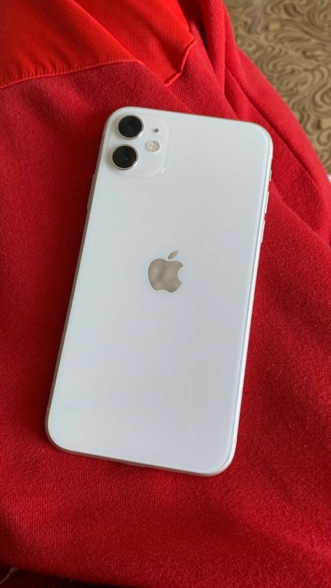 iPhone 11pro max UK use