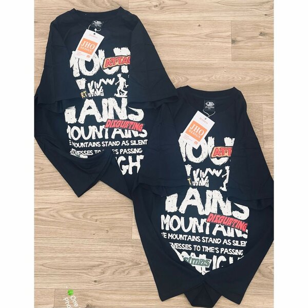 T-shirt graphique noir unisexe