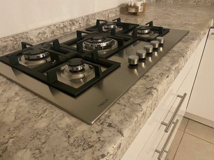 Gas stove