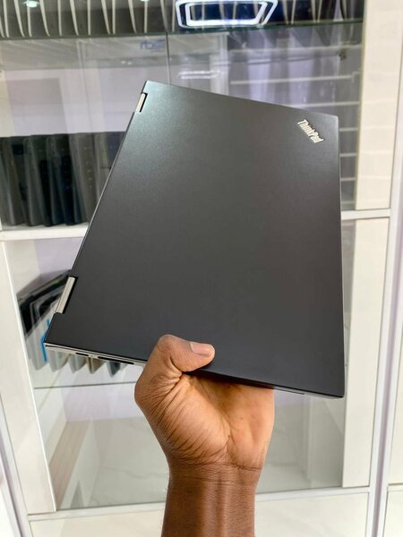 Lenovo Thinkpad X13 Yoga