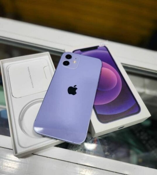 iPhone 12 - 128GB Violet