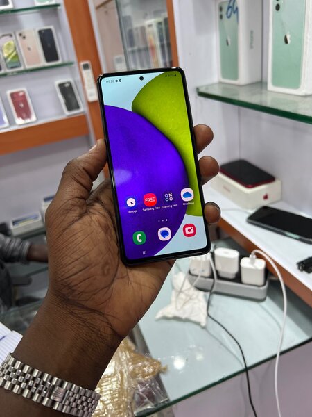 Samsung A52 5G 128giga 6ram
