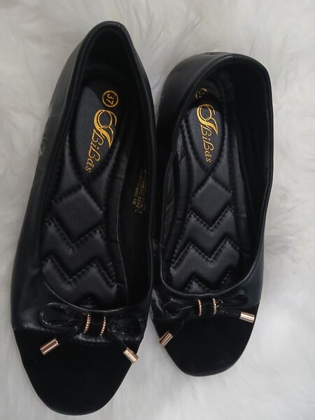 Sandales noires avec boucles