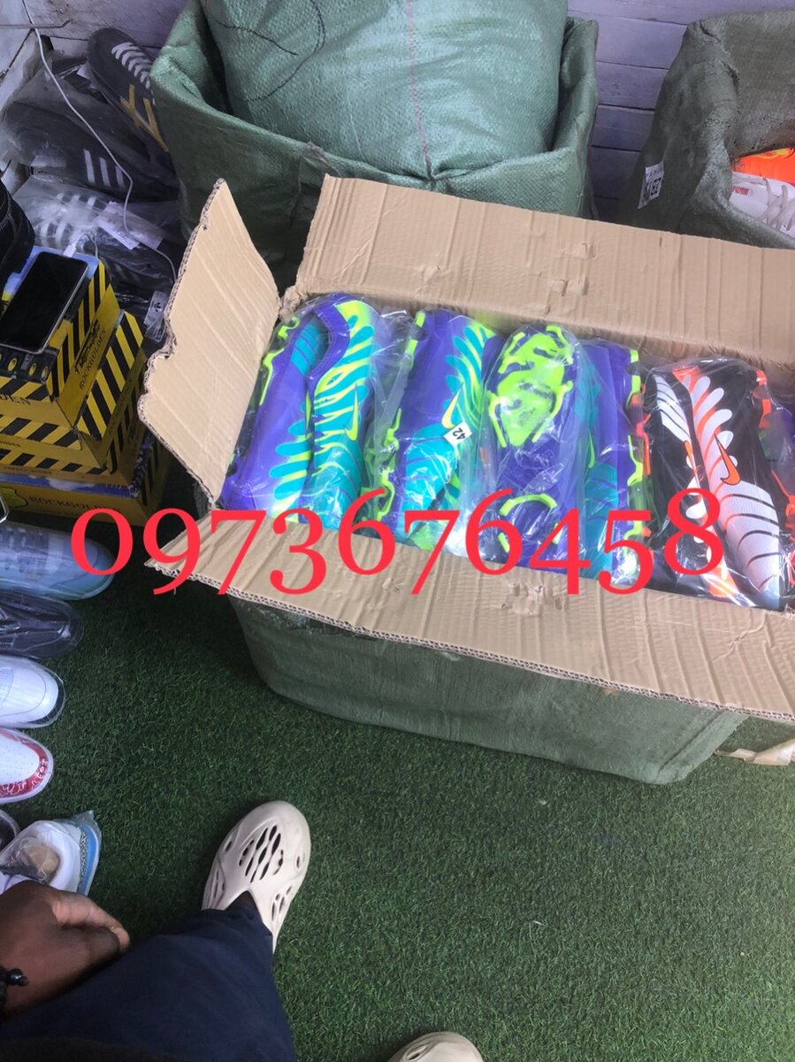 Soccer boots on order /box price