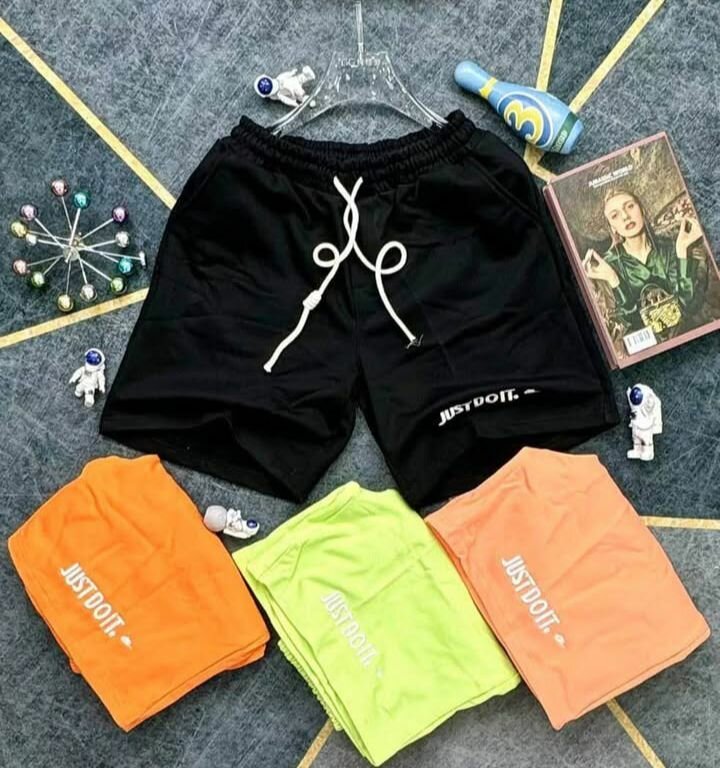 Shorts colorés et branchés