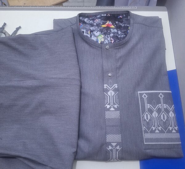 Chemise homme brodée