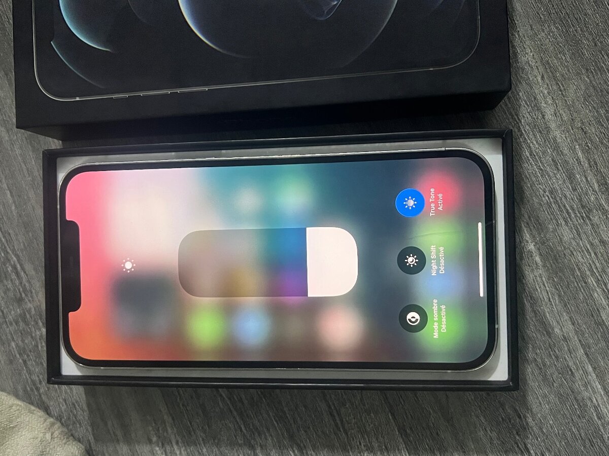 iPhone 12 Pro Max ( propre