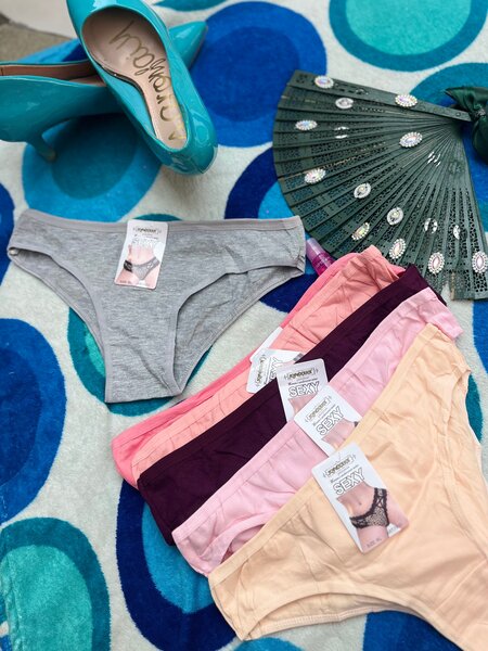 Ensemble de lingerie et accessoires pour femmes