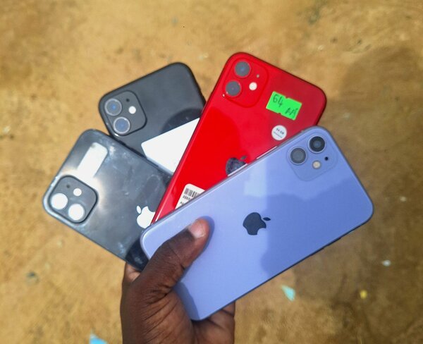 iPhone 11 – Diverses couleurs