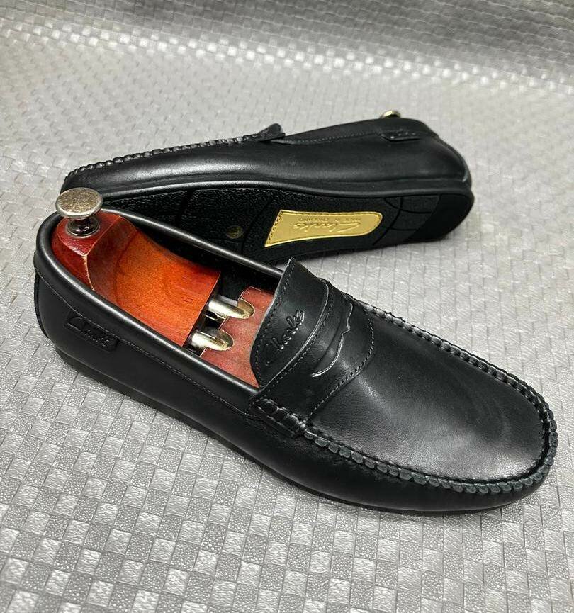 Mocassins cuir noir élégants