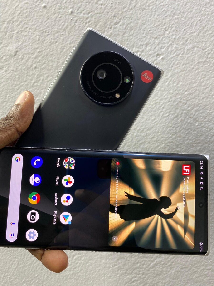 Leica Leitz phone 1