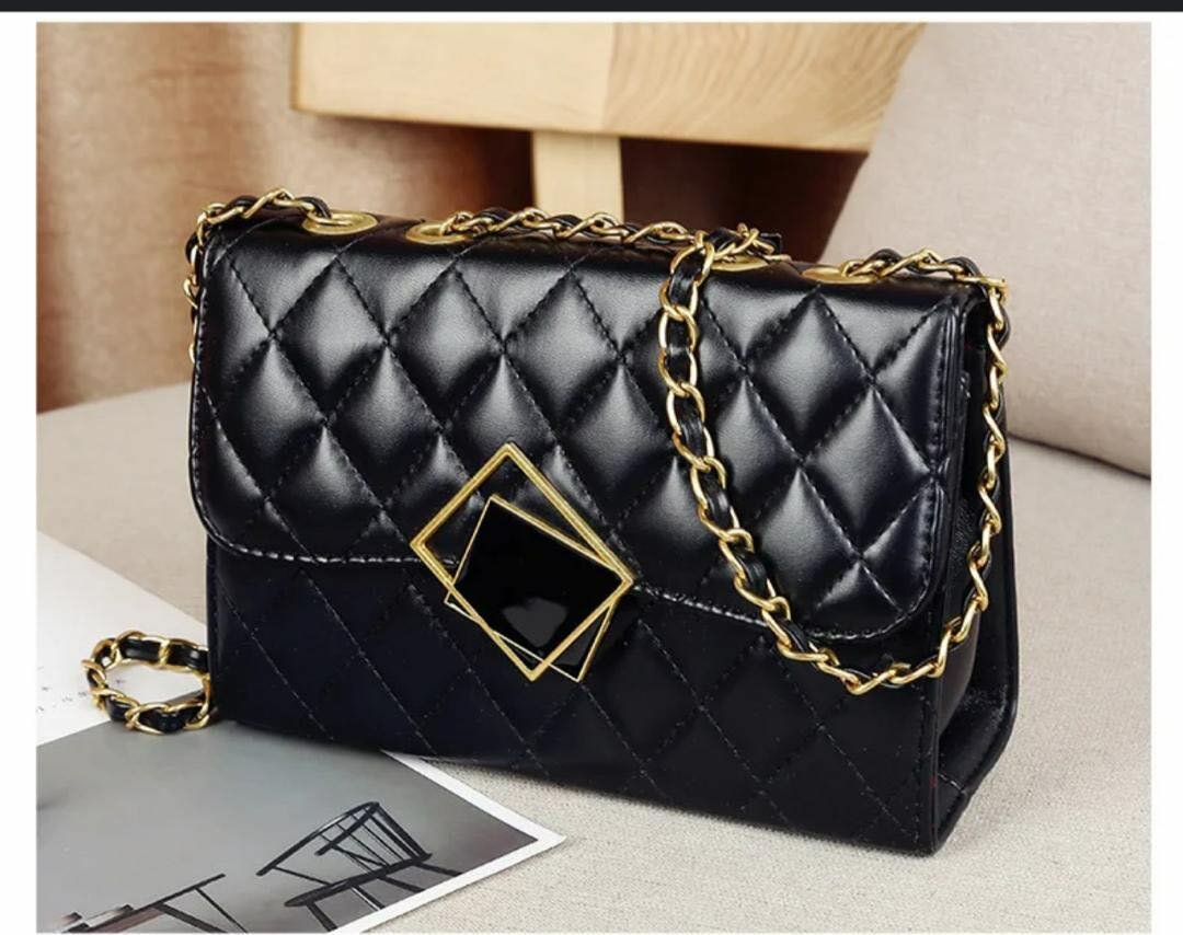 Ladies hand bag