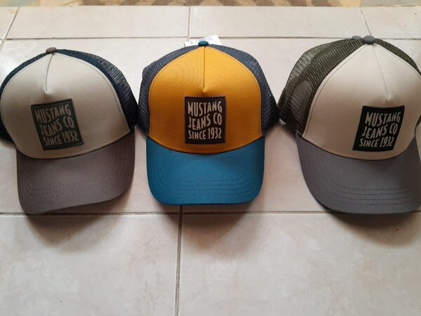 Casquettes Trucker Mustang