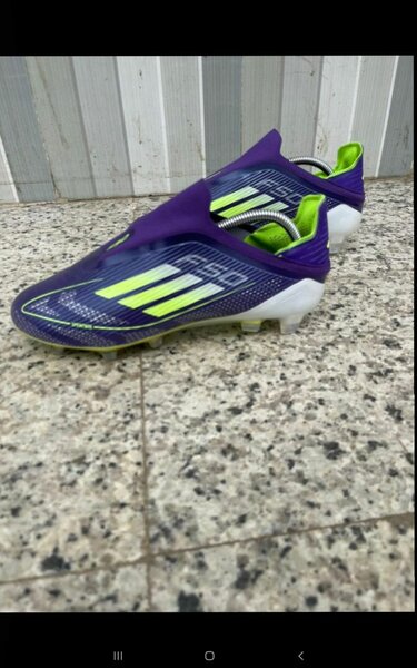 Chaussures de Foot Performantes