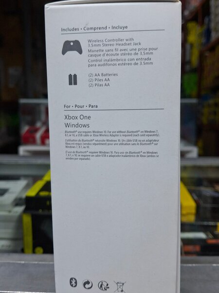 Manette Xbox sans fil blanche