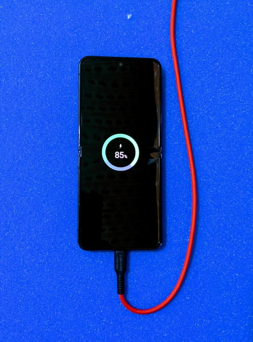 Samsung Galaxy Flip 4 Black