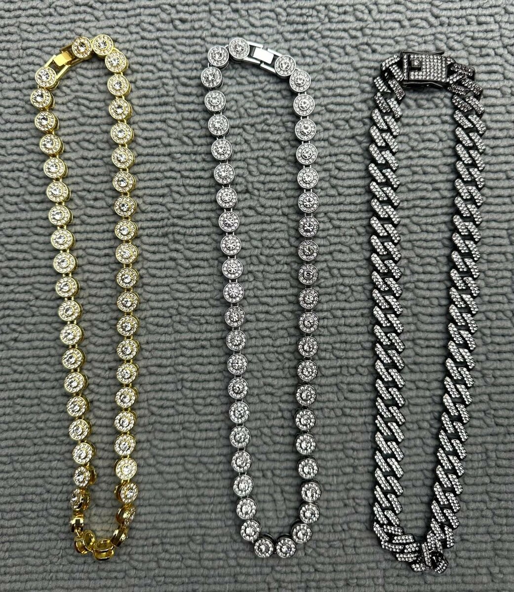 Colliers Elegants en Métal