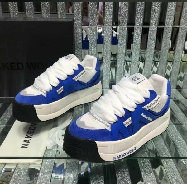 Baskets Naked Wolfe bleu/blanc