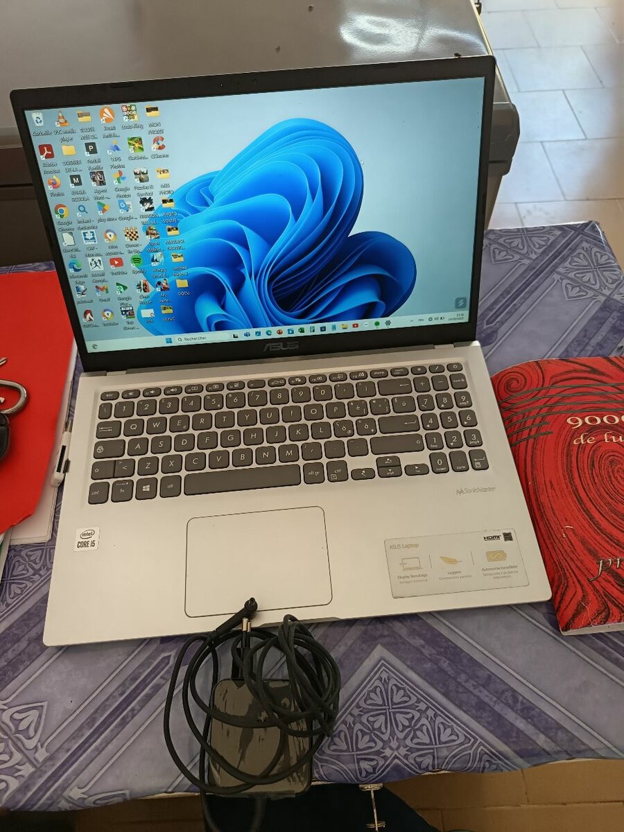 Ordinateur Portable ASUS 15.6"