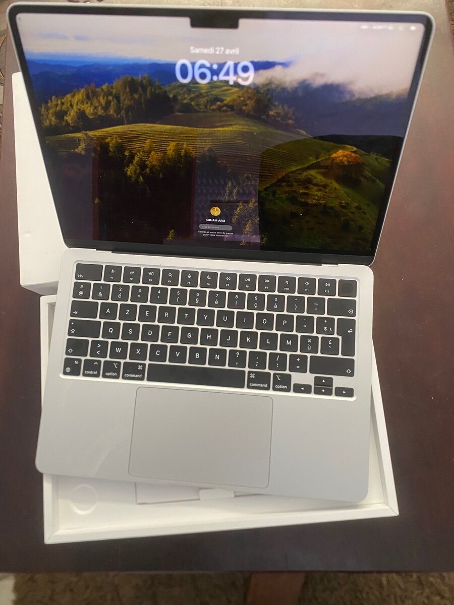 MacBook Air 2022 M2 256gb/8