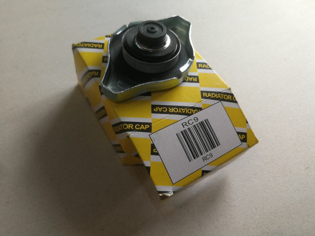 Genuine radiator cap 0.9
