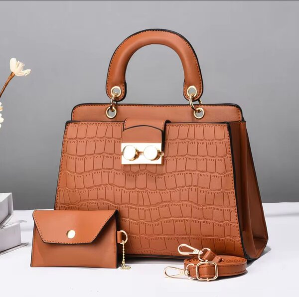 Sac à main tendance croco